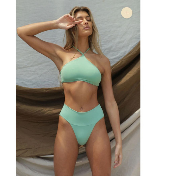 NWT Toast Swim Signature Apex Bikini Top Blue Surf, size XS, Asymmetrical Halter - Picture 13 of 15